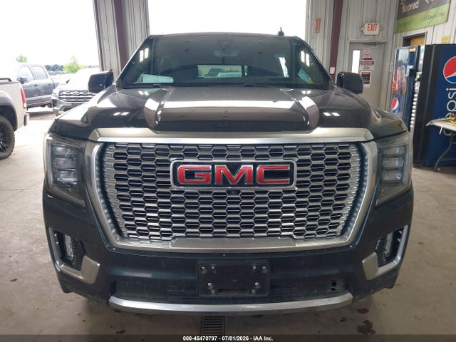 45470797 :رقم المزاد ، 1GKS2JKLXMR218954 vin ، 2021 Gmc Yukon Xl 4wd Denali مزاد بيع