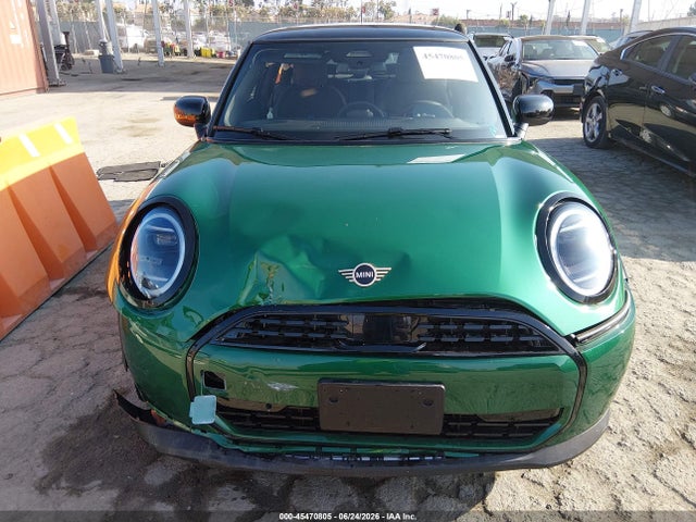 Продаж на аукціоні авто 2026 Mini Hardtop Cooper, vin: WMW13GD01T2X89716, номер лоту: 45470805