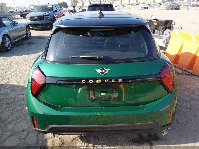 Продаж на аукціоні авто 2026 Mini Hardtop Cooper, vin: WMW13GD01T2X89716, номер лоту: 45470805