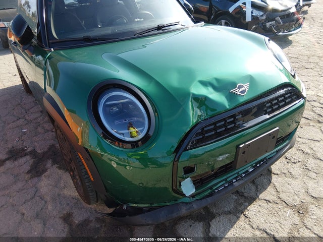 Продаж на аукціоні авто 2026 Mini Hardtop Cooper, vin: WMW13GD01T2X89716, номер лоту: 45470805