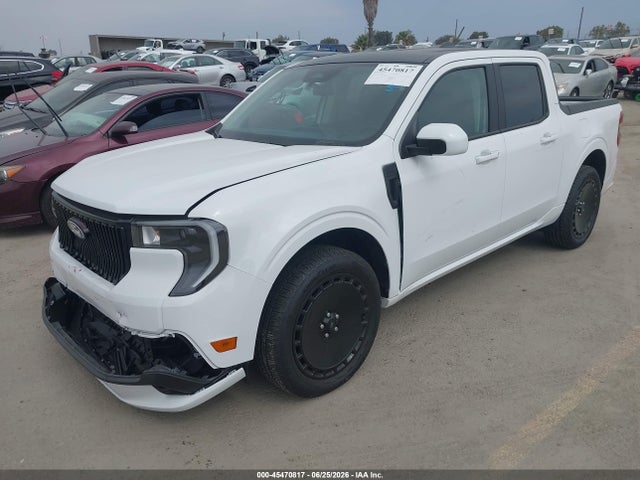 3FTCW8TA8SRA73120 Ford Maverick Lobo Standard