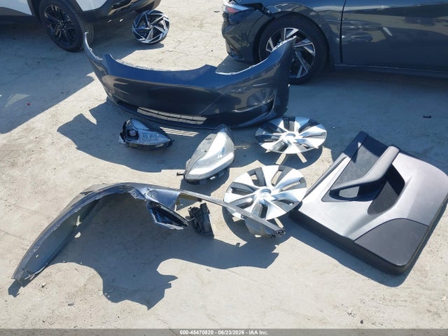 Tesla Model Y Rwd 2023 7SAYGDED7PF968709 Image 12