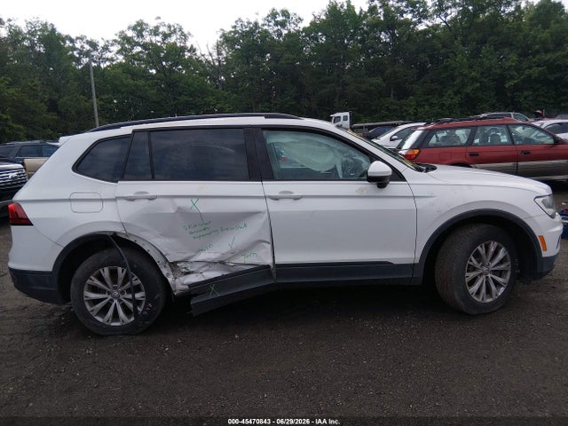 Продажа на аукционе авто 2018 Volkswagen Tiguan 2.0t S, vin: 3VV0B7AX0JM098509, номер лота: 45470843