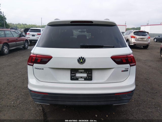 Продажа на аукционе авто 2018 Volkswagen Tiguan 2.0t S, vin: 3VV0B7AX0JM098509, номер лота: 45470843