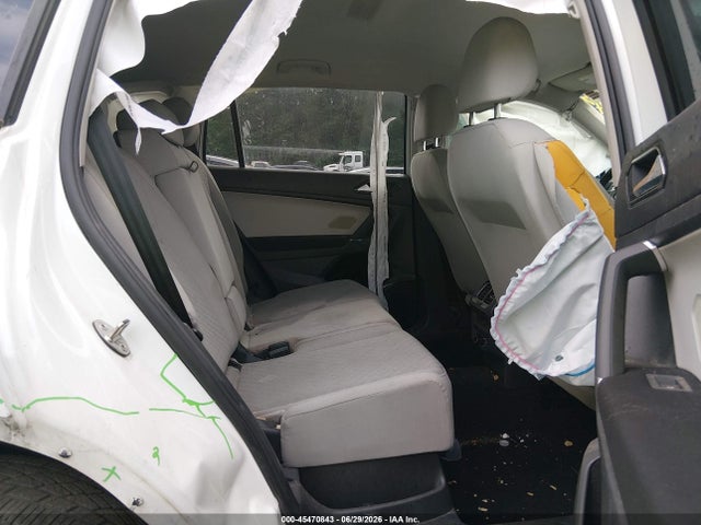 Продажа на аукционе авто 2018 Volkswagen Tiguan 2.0t S, vin: 3VV0B7AX0JM098509, номер лота: 45470843