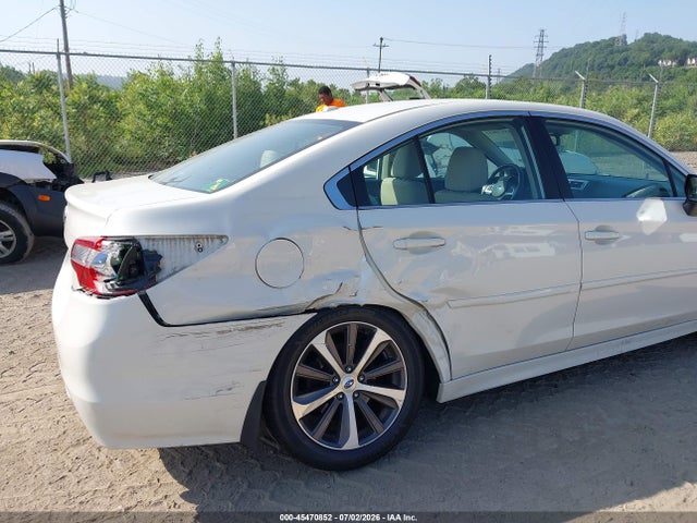 Продаж на аукціоні авто 2015 Subaru Legacy 3.6r Limited, vin: 4S3BNEN63F3016916, номер лоту: 45470852