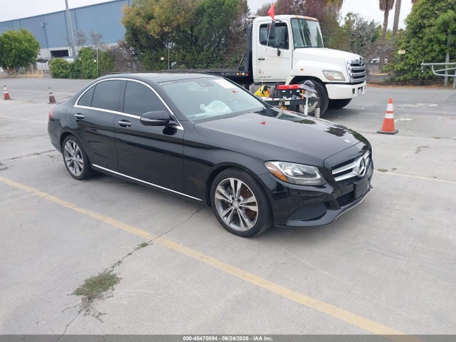 55SWF4JB8GU132711 auction archive image