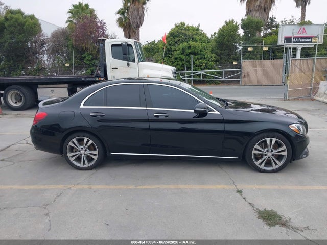 Aukcja sprzedaży 2016 Mercedes-benz C 300, vin: 55SWF4JB8GU132711, numer aukcji: 45470894