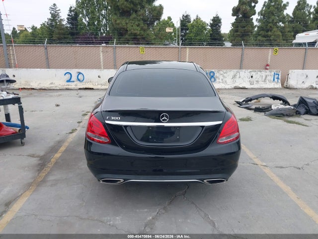 Mercedes-Benz C 300 2016 55SWF4JB8GU132711 Image 16