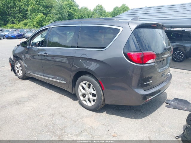 Aukcja sprzedaży 2017 Chrysler Pacifica Touring-l, vin: 2C4RC1BG3HR831444, numer aukcji: 45470917