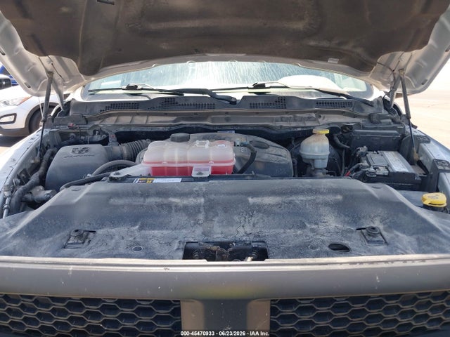 45470933 :رقم المزاد ، 1C6RR7KM5HS761314 vin ، 2017 Ram 1500 Tradesman  4x4 5'7 Box مزاد بيع