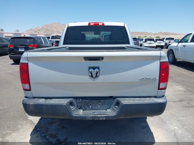 45470933 :رقم المزاد ، 1C6RR7KM5HS761314 vin ، 2017 Ram 1500 Tradesman  4x4 5'7 Box مزاد بيع