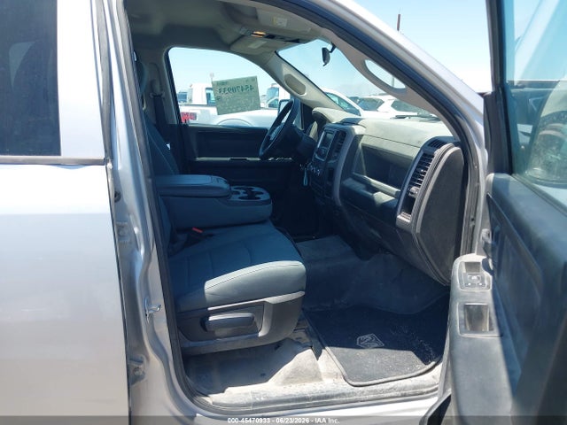 45470933 :رقم المزاد ، 1C6RR7KM5HS761314 vin ، 2017 Ram 1500 Tradesman  4x4 5'7 Box مزاد بيع