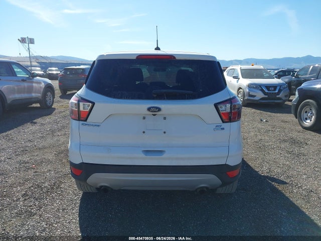 1FMCU9GD4HUE18527 Ford ESCAPE SE