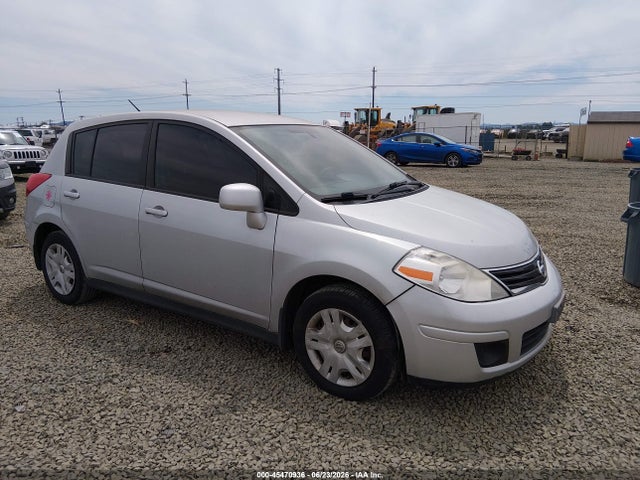 2012 Nissan Versa 1.8 S მანქანა იყიდება აუქციონზე, vin: 3N1BC1CP0CK295695, აუქციონის ნომერი: 45470936