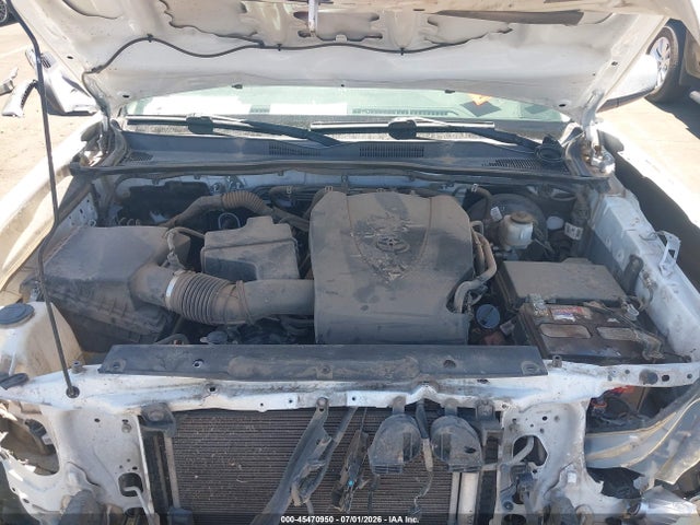 3TMCZ5AN5LM321107 Toyota Tacoma Sr5 V6