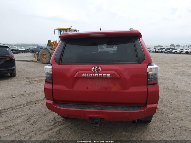 2022 Toyota 4runner Sr5 მანქანა იყიდება აუქციონზე, vin: JTEMU5JR2N6083446, აუქციონის ნომერი: 45470965