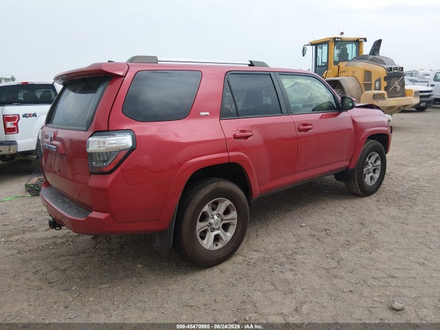 2022 Toyota 4runner Sr5 მანქანა იყიდება აუქციონზე, vin: JTEMU5JR2N6083446, აუქციონის ნომერი: 45470965