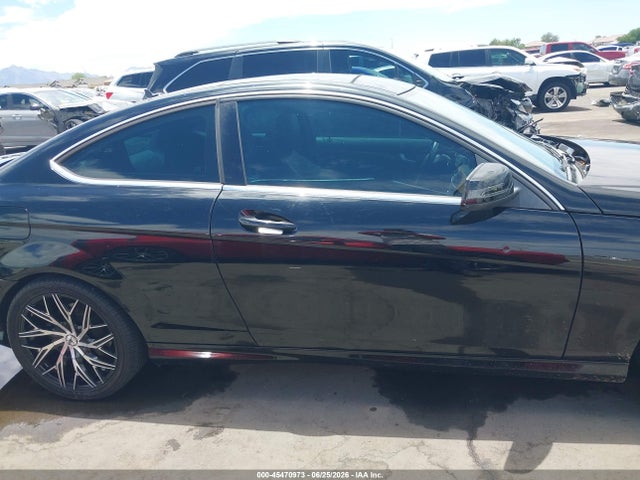 Продаж на аукціоні авто 2013 Mercedes-benz C 250, vin: WDDGJ4HB5DF956673, номер лоту: 45470973