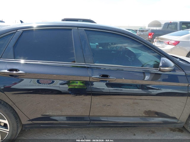 3VWGM7BU2RM099794 Volkswagen Jetta 1.5t Sel