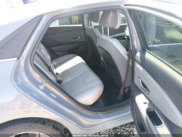 Продажа на аукционе авто 2021 Hyundai Elantra Limited, vin: KMHLP4AG3MU112104, номер лота: 45471005