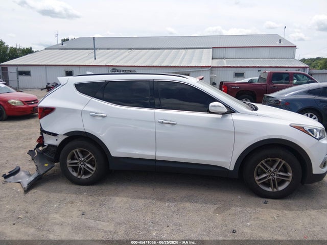 Продажа на аукционе авто 2017 Hyundai Santa Fe Sport 2.4l, vin: 5NMZUDLB4HH013961, номер лота: 45471056