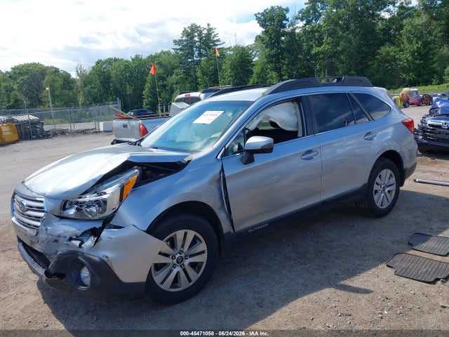 Subaru Outback 2.5i Premium 2017 4S4BSAFC8H3202925 Image 2