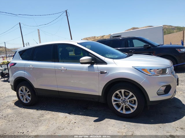 Ford ESCAPE SE 2017 1FMCU9GDXHUA41279 Image 18