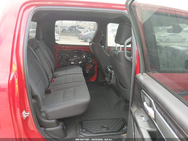 1C6RRFFG9PN652155 RAM 1500 Big Horn 4x4 5&#039;7 Box