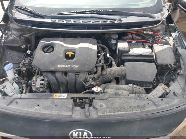 KIA FORTE LX 2017 3KPFK4A72HE044124 Image 10