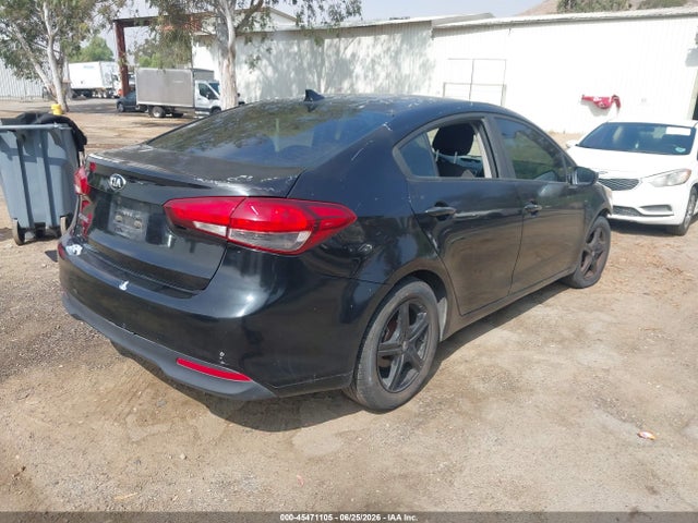 KIA FORTE LX 2017 3KPFK4A72HE044124 Image 4