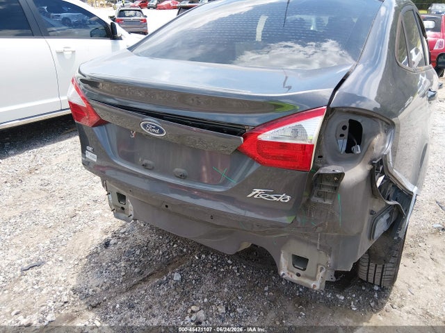 3FADP4BJ9KM164573 Ford FIESTA SE