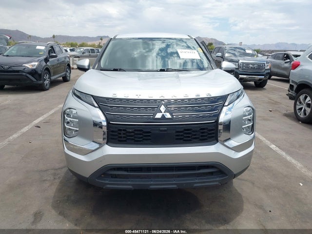 Auction sale of the 2022 Mitsubishi Outlander Es 2.5 2wd, vin: JA4J3TA86NZ015889, lot number: 45471121