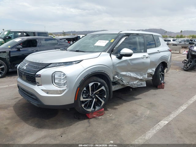 Auction sale of the 2022 Mitsubishi Outlander Es 2.5 2wd, vin: JA4J3TA86NZ015889, lot number: 45471121