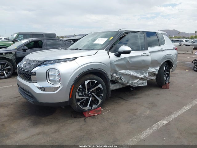 Auction sale of the 2022 Mitsubishi Outlander Es 2.5 2wd, vin: JA4J3TA86NZ015889, lot number: 45471121