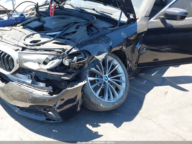 BMW 530I 2021 WBA53BH05MWW92236 Image 6
