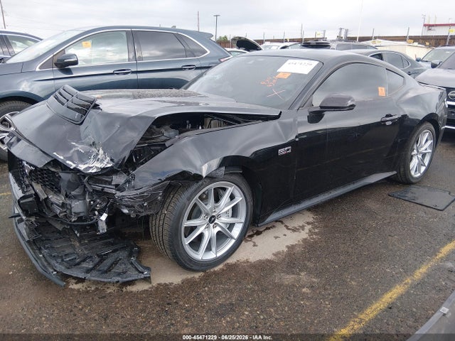 45471229 :رقم المزاد ، 1FA6P8CF2S5413389 vin ، 2025 Ford Mustang Gt Premium Fastback مزاد بيع