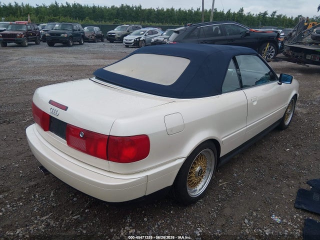 1996 Audi Cabriolet მანქანა იყიდება აუქციონზე, vin: WAUAA88G0TA007169, აუქციონის ნომერი: 45471259