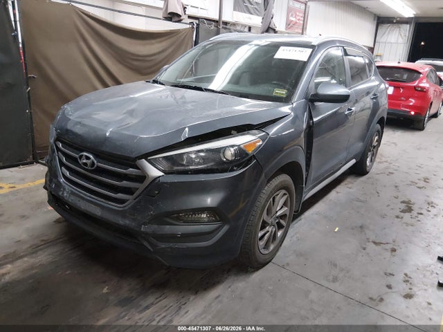 Hyundai TUCSON SEL 2018 KM8J3CA47JU680757 Image 2