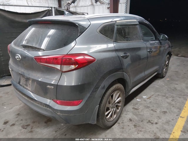 Hyundai TUCSON SEL 2018 KM8J3CA47JU680757 Image 4