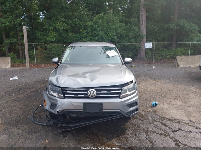 45471344 :رقم المزاد ، 3VV1B7AX8LM082064 vin ، 2020 Volkswagen Tiguan 2.0t S مزاد بيع