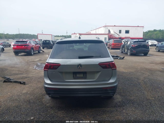 45471344 :رقم المزاد ، 3VV1B7AX8LM082064 vin ، 2020 Volkswagen Tiguan 2.0t S مزاد بيع