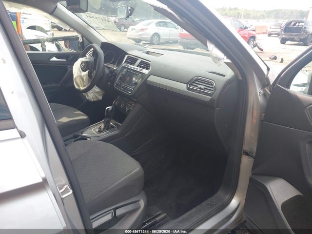 45471344 :رقم المزاد ، 3VV1B7AX8LM082064 vin ، 2020 Volkswagen Tiguan 2.0t S مزاد بيع