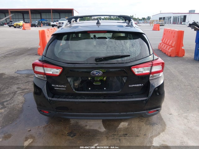 45471368 :رقم المزاد ، 4S3GTAU66J3738444 vin ، 2018 Subaru Impreza 2.0i Limited مزاد بيع
