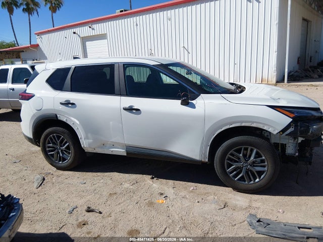 Продаж на аукціоні авто 2024 Nissan Rogue S Fwd, vin: 5N1BT3AA0RC670695, номер лоту: 45471425