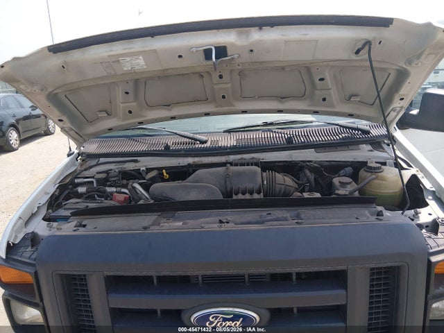1FTNE1EW9EDB10796 Ford E-150 Commercial/recreational