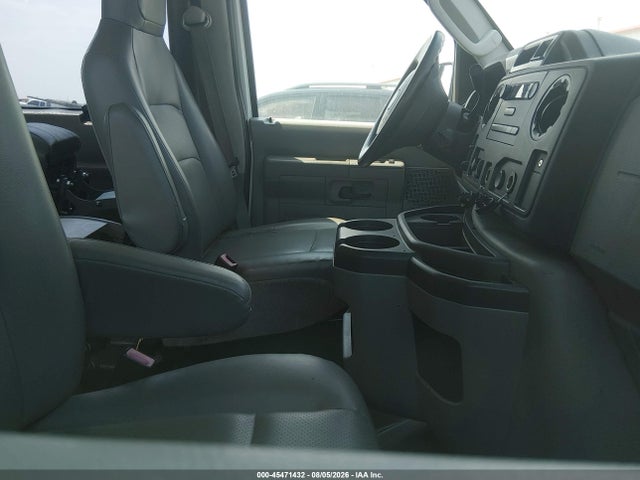 1FTNE1EW9EDB10796 Ford E-150 Commercial/recreational