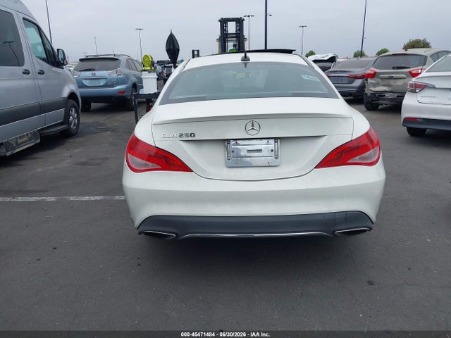 Mercedes-Benz CLA 250 2017 WDDSJ4EB6HN430451 Image 17