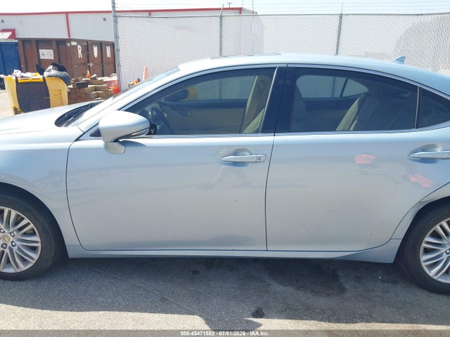 Продажа на аукционе авто 2013 Lexus Es 350, vin: JTHBK1GG6D2000959, номер лота: 45471582