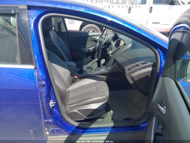 Ford Focus Titanium 2014 1FADP3J23EL221330 Image 5